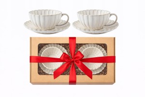 Zestaw upominkowy 2 szt. Filiżanka 250ml+spodek +pudełko+wypełniacz+wstążka